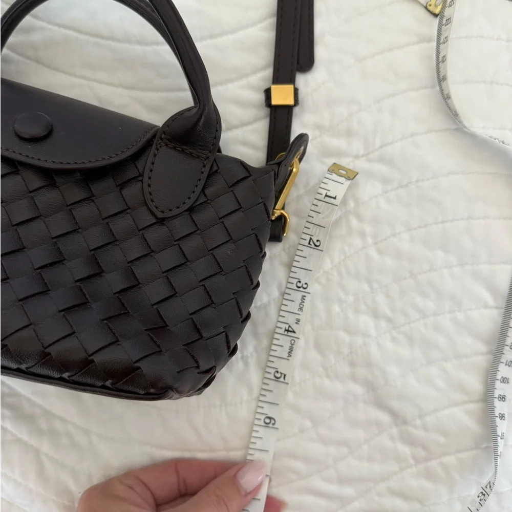 Brown Straw Crossbody Bag with Tan Leather Trim and Darker purple woven - Picture 6 of 8